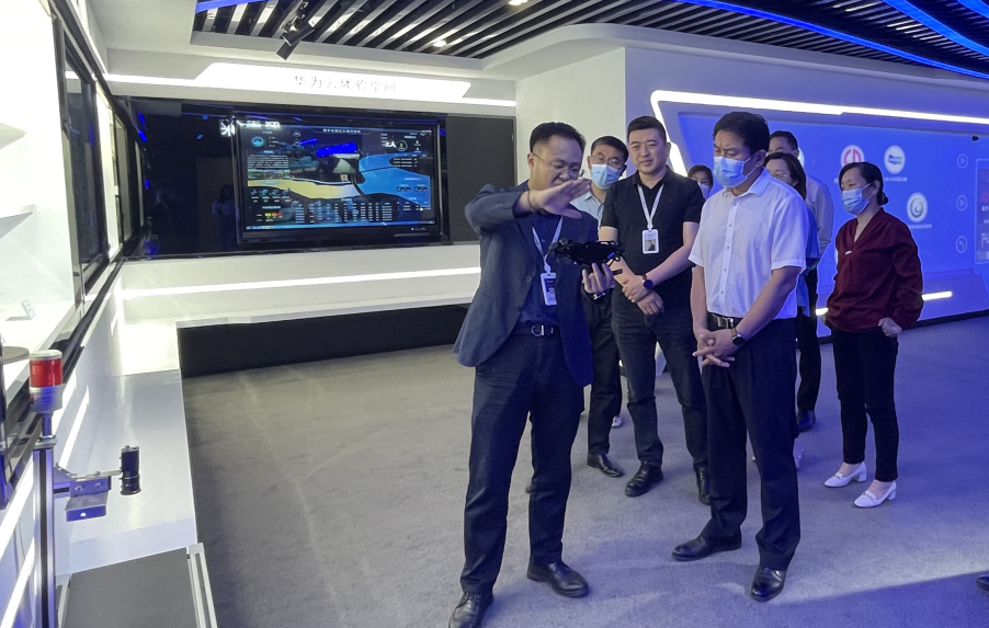 1657176366128885.png 0.png